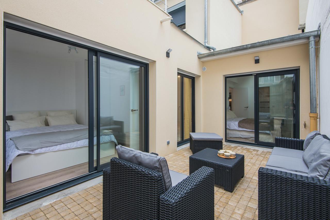 Vintage, F3 Avec Terrasse, Villa Saint Charles Paris Exterior foto